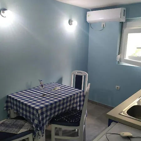 Azzuro Apartment